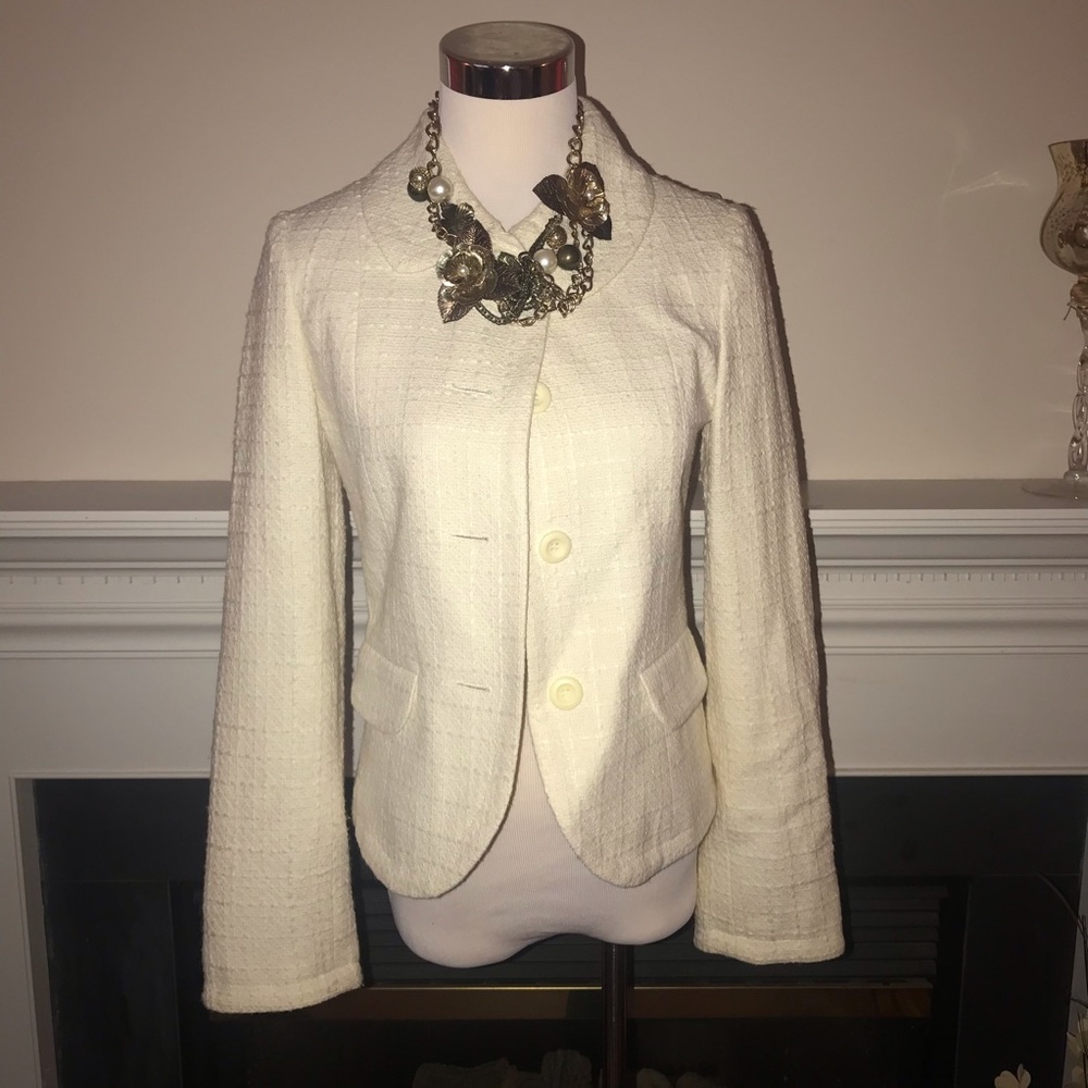 H&M | Vanilla Cross Pattern Blazer​